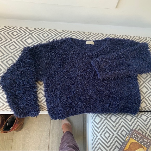 90s style fuzzy stretchy sweater - Picture 4 of 4